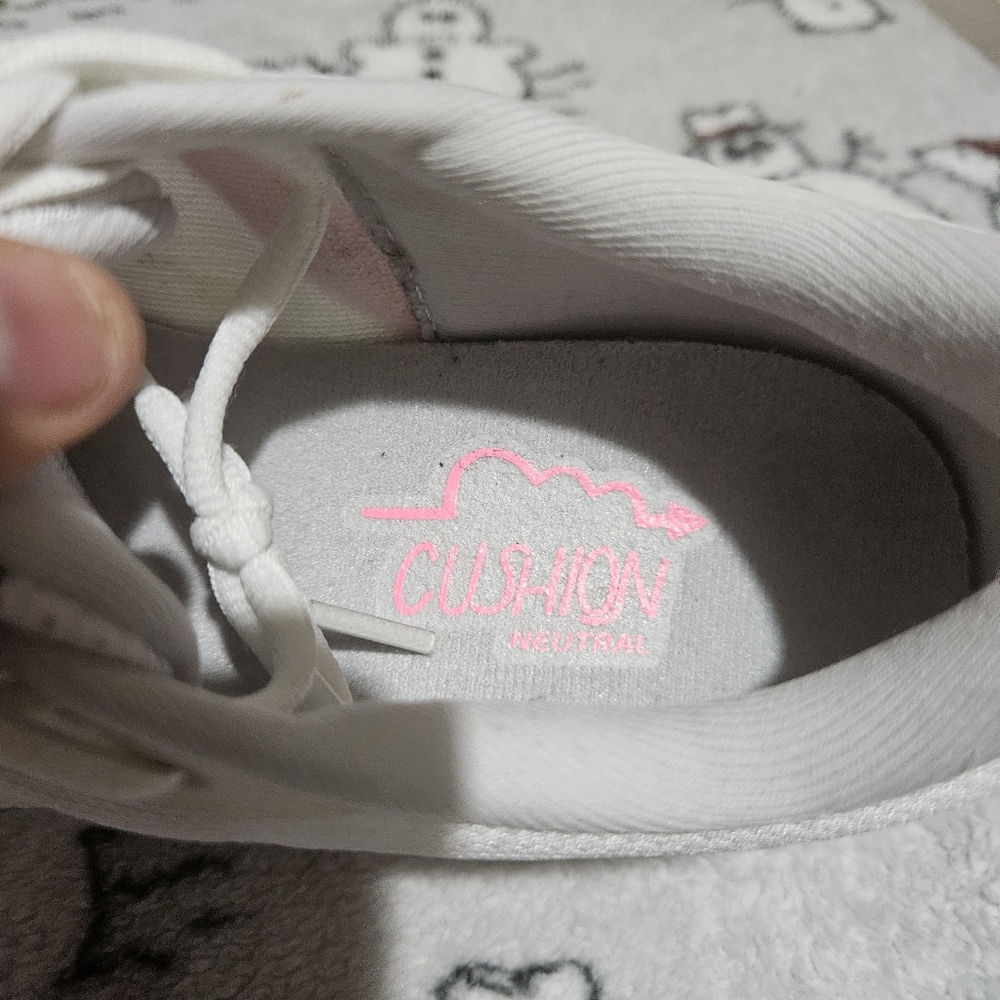 Brooks Signal 3 Running Shoes Size 9 White/ Pink - Picture 10 of 10
